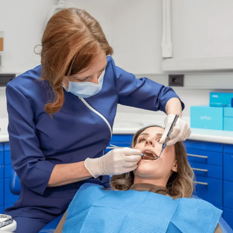 FOTO CI PRENDIAMO CURA DI TE 2 - Dentista a Busto Arsizio